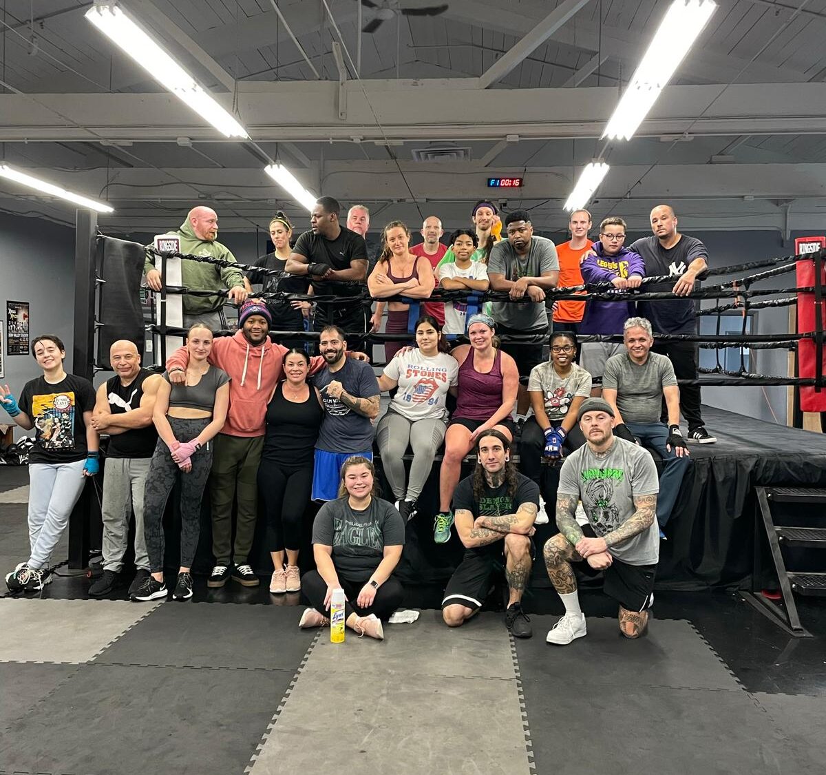 Kids boxing classes for ages 6 to 12 in Bristol PA